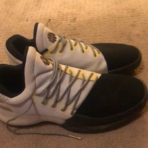 Adidas James hardens